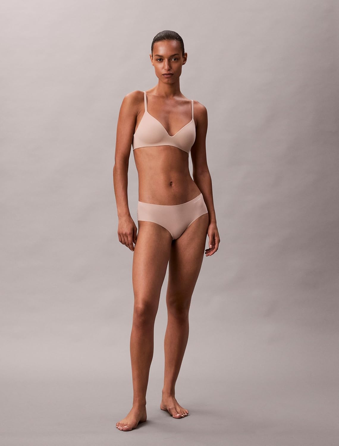 Бюстгальтер-футболка без косточек Calvin Klein Women's Perfectly Fit, Cedar — фото 2