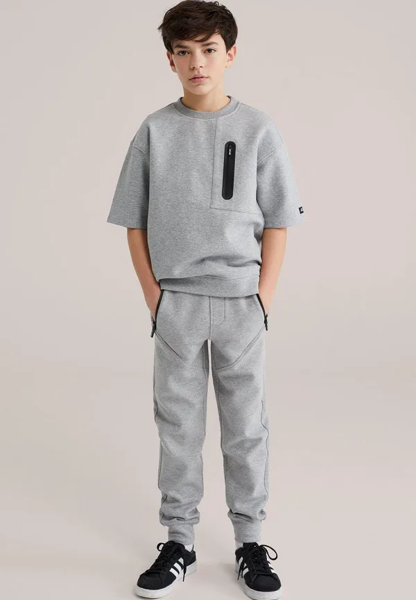 Базовая футболка salty dog We Fashion, Light Grey