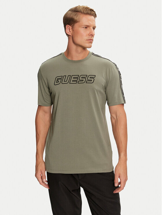 

Футболка стандартного кроя Guess, зеленый