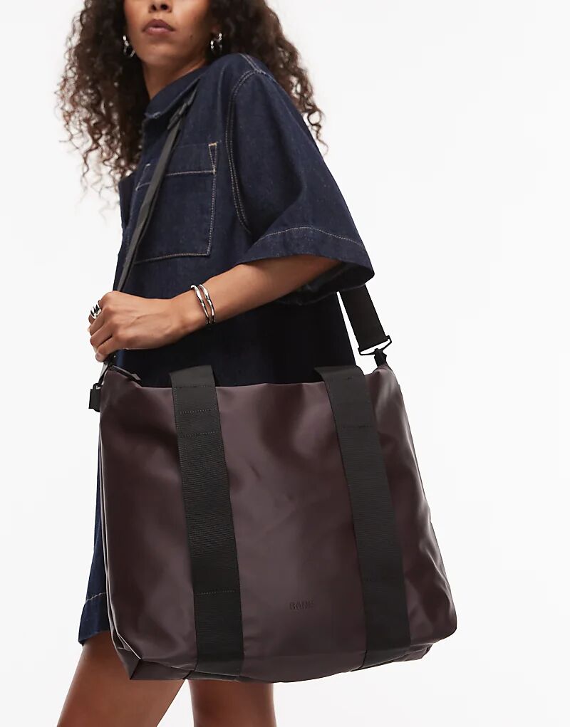 

Водонепроницаемая сумка-тоут Rains темно-коричневого цвета