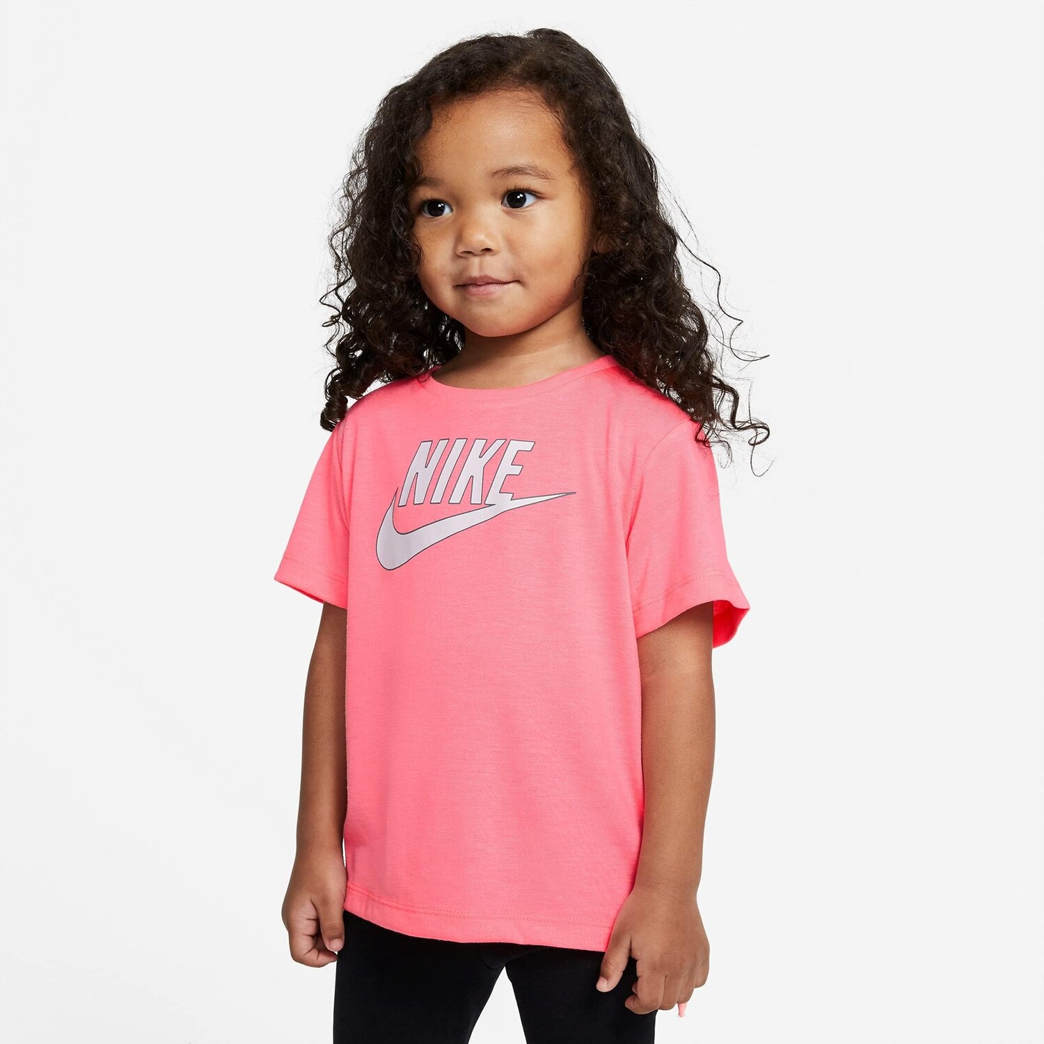 

Футболка Nike Sportswear Graphic T-Shirt, цвет Sunset Pulse