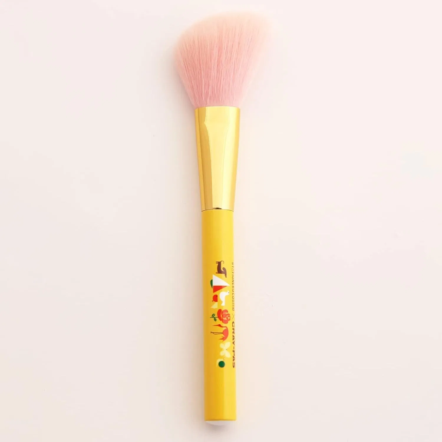 Кисть для румян скошенная Stationery Cosme желтая — фото 2