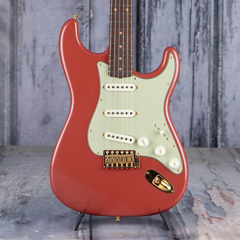 

Электрогитара Fender Custom Shop Johnny A. Signature Stratocaster Time Capsule, Sunset Glow Metallic with Gold Hardware