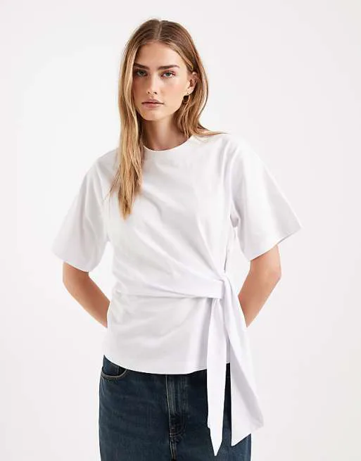 

Белый топ с короткими рукавами и завязками ASOS DESIGN