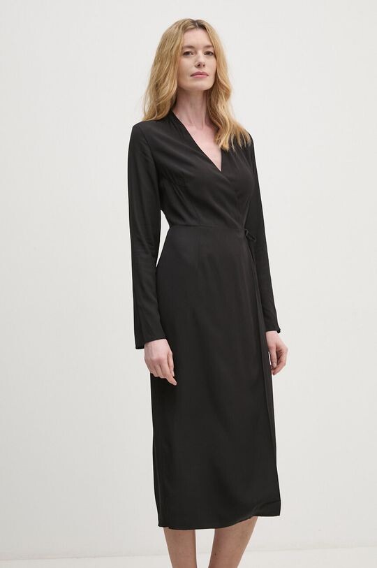 

Платье Calvin Klein, черный