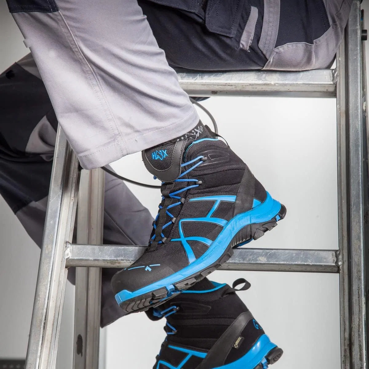 Защитная обувь Haix Black Eagle Safety 40.1 Mid/Black/Blue: легкая, современная и безопасная, черно-красная, размер 47 EU — фото 2