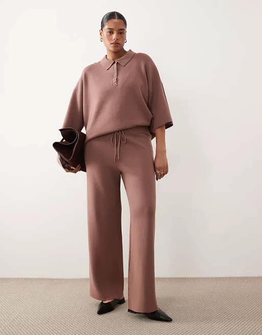 

Комбинированные вязаные широкие брюки мокко ASOS DESIGN Curve