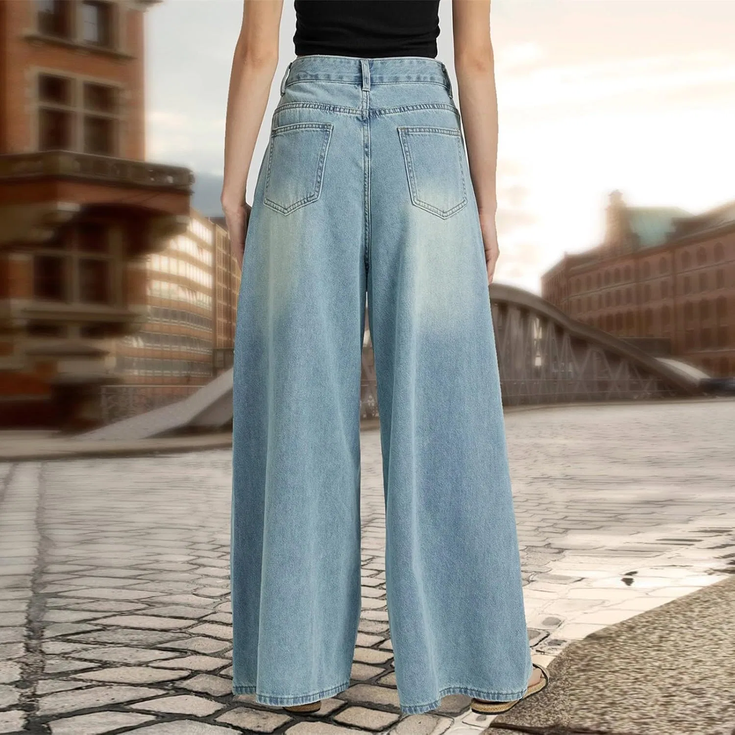 Джинсы свободные, High Waisted, светло-синие — фото 3