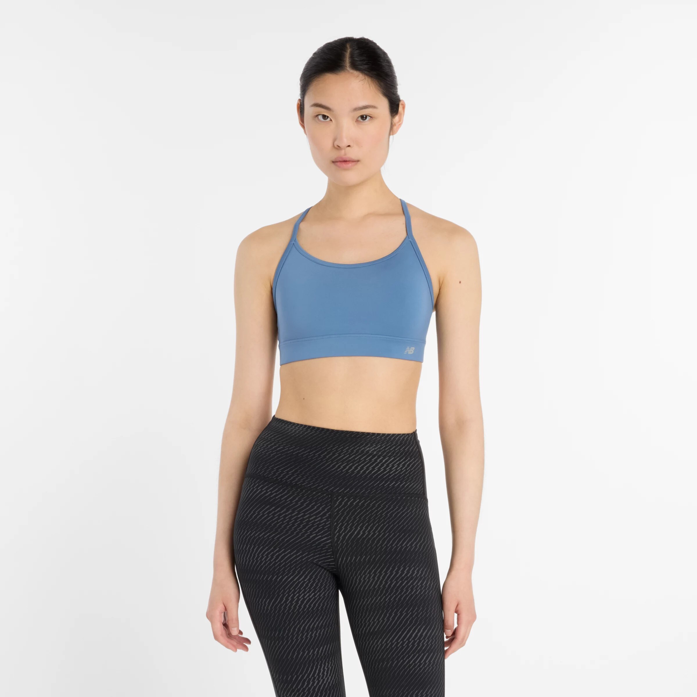 

New balance Спортивный бюстгальтер-бралетт 'Essential' в цвете Smoke Blue