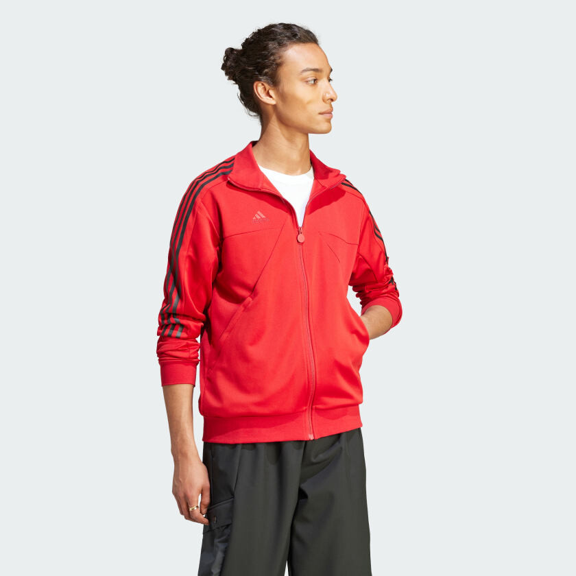 

Мужская спортивная куртка adidas Tiro Wordmark, цвет Team Power Red 2 / Black