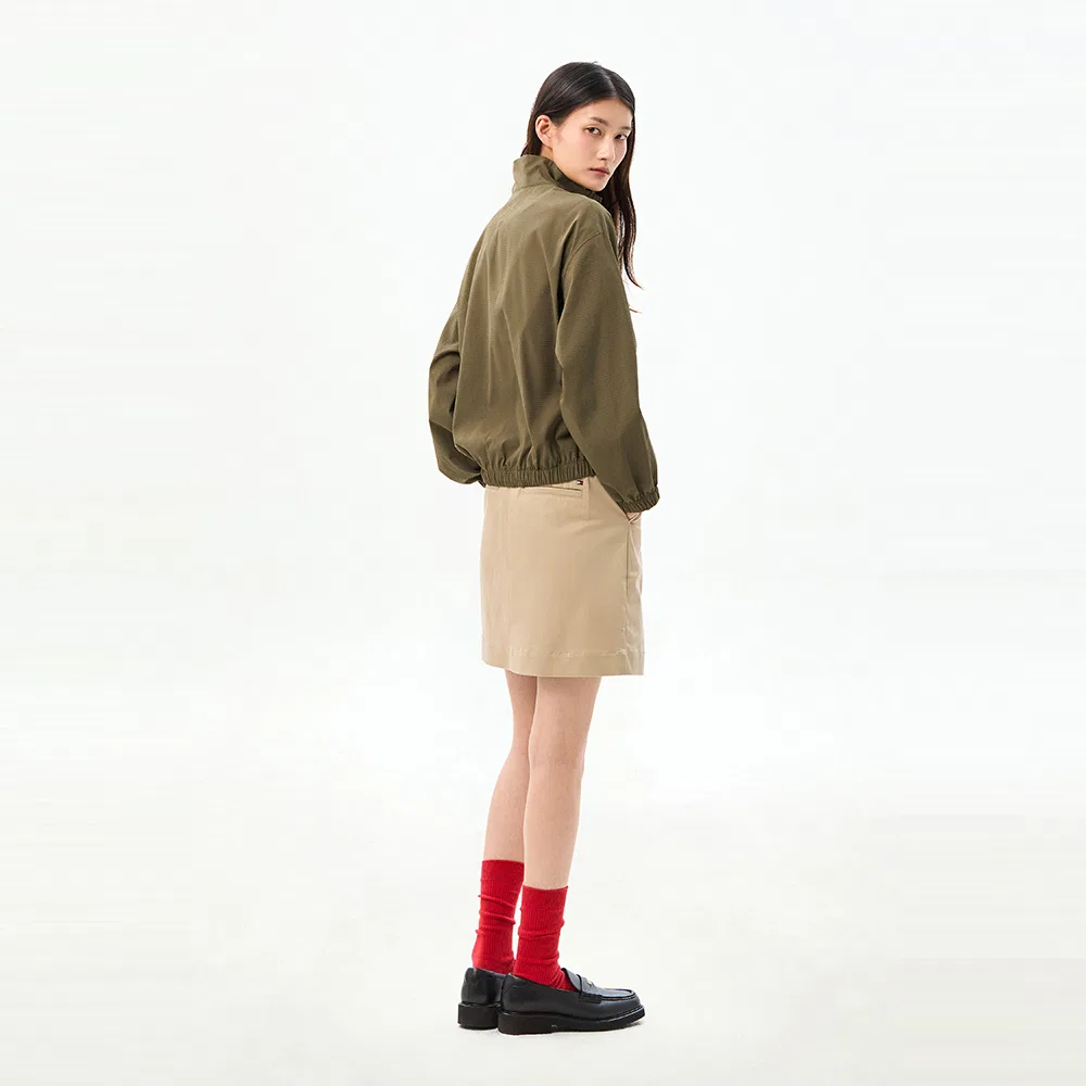 Женская ветровка из сирсакера цвета хаки от Tommy Hilfiger Women — фото 3