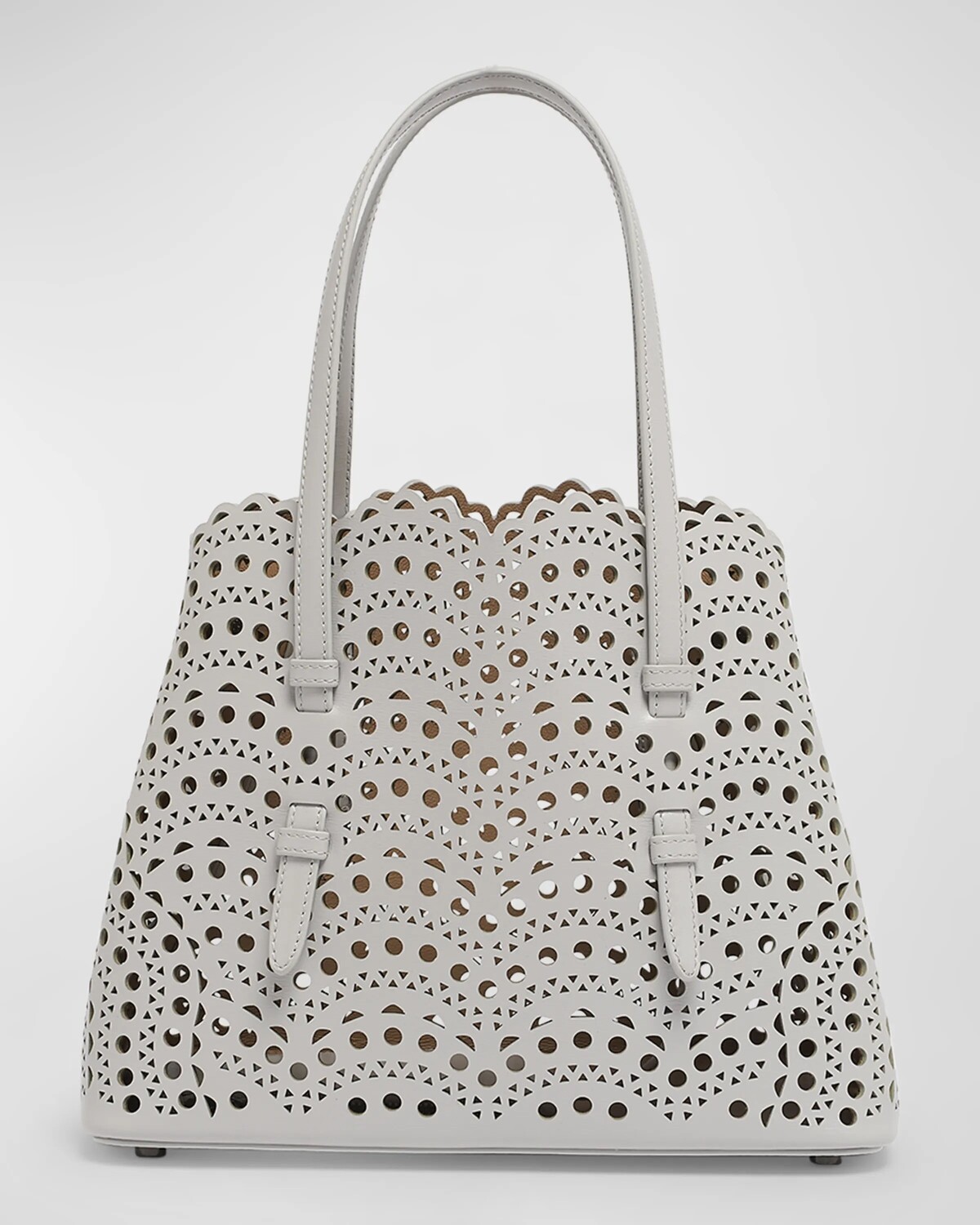 

Большая сумка Mina 25 из перфорированной кожи Vienne Wave Alaia, цвет Gris Perle