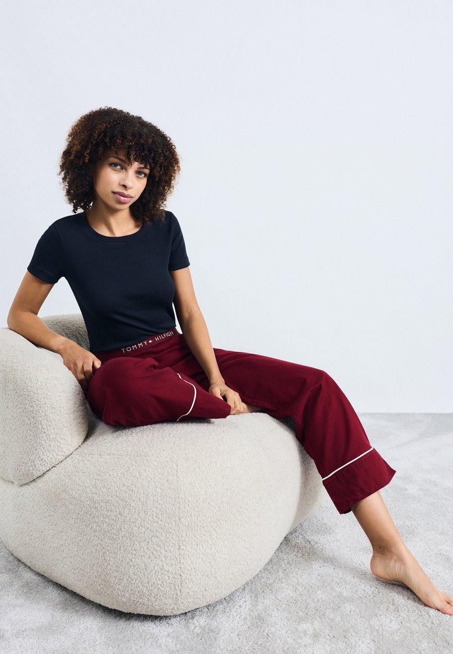 

Пижамные брюки Tommy Hilfiger SLEEP SOLID PANTS, Rouge/Red