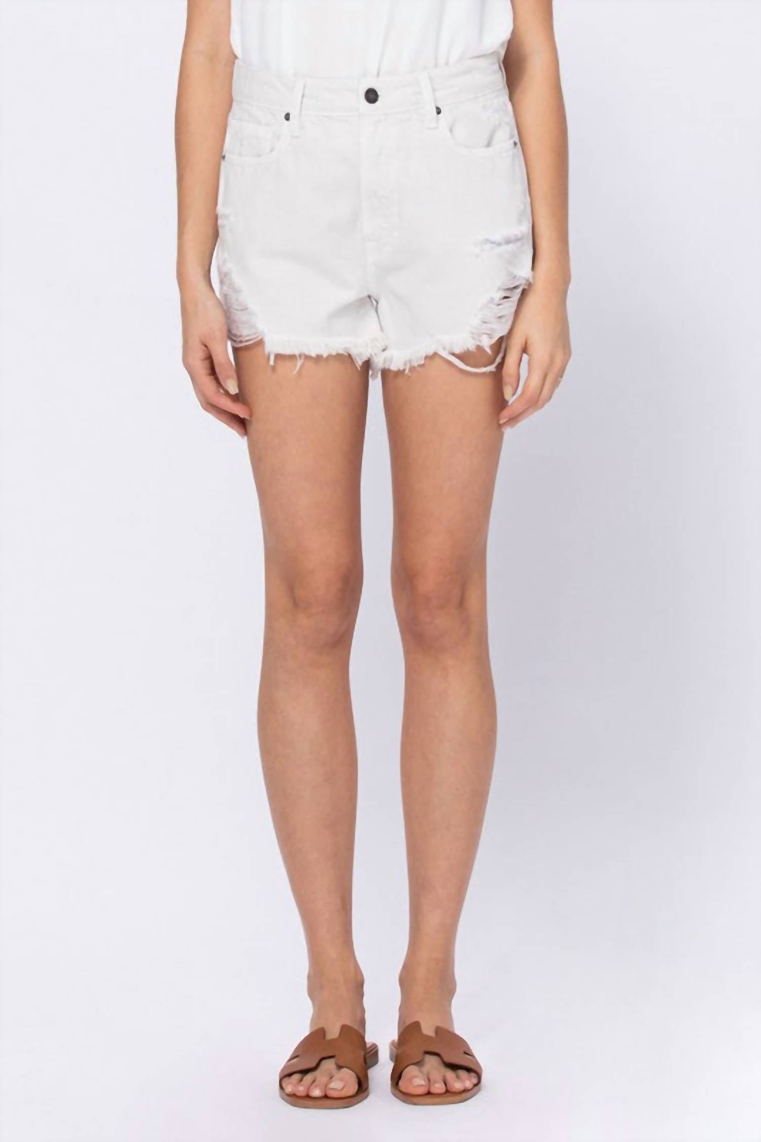 

Шорты Finn High Rise Super Fray в цвете Sea Salt HIDDEN