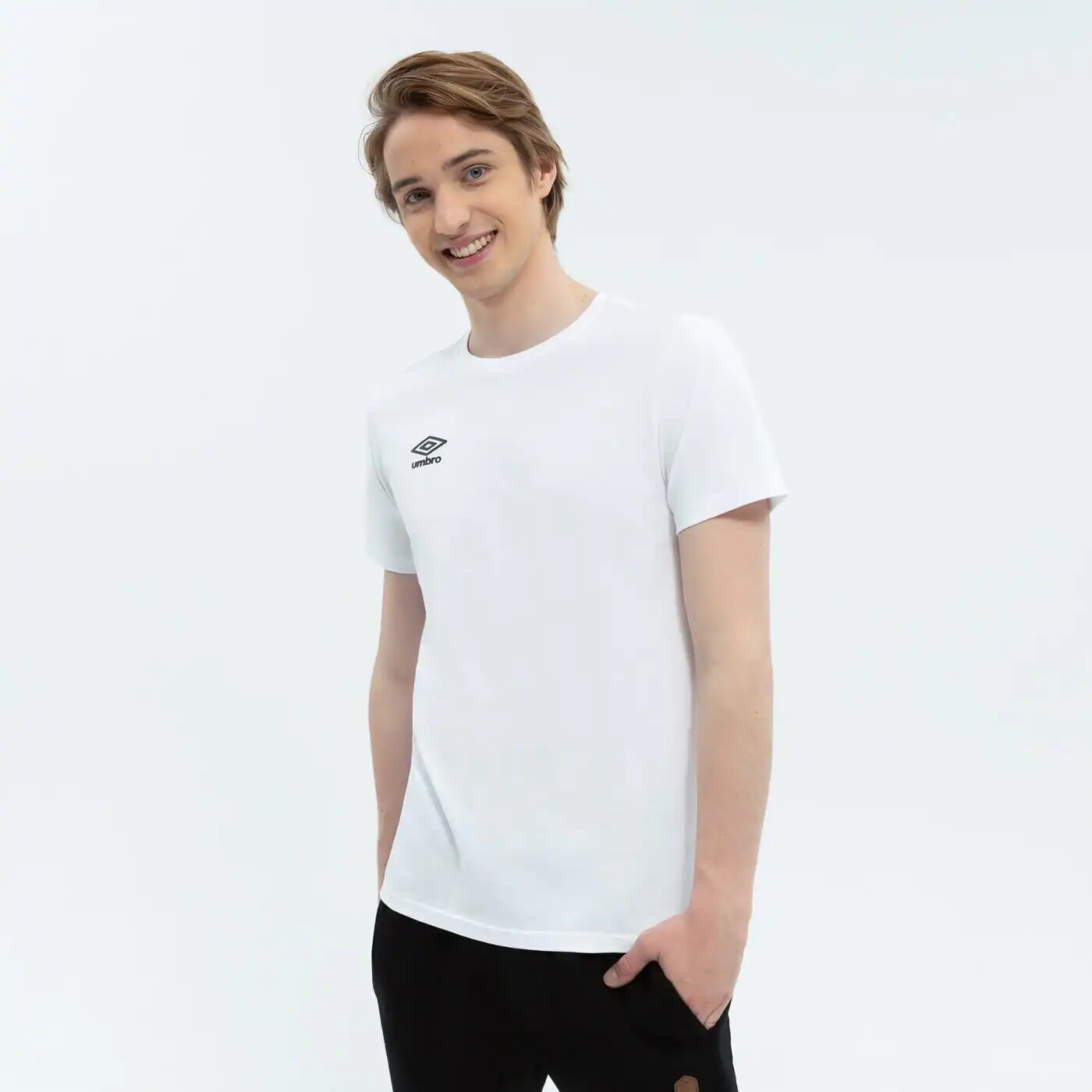 

Футболка Umbro Marlon, белый