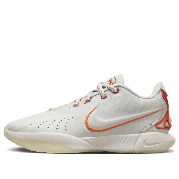 

Кроссовки Nike LeBron 21 'Akoya', цвет light bone/campfire orange/celestine blue/pink rise/dark russet