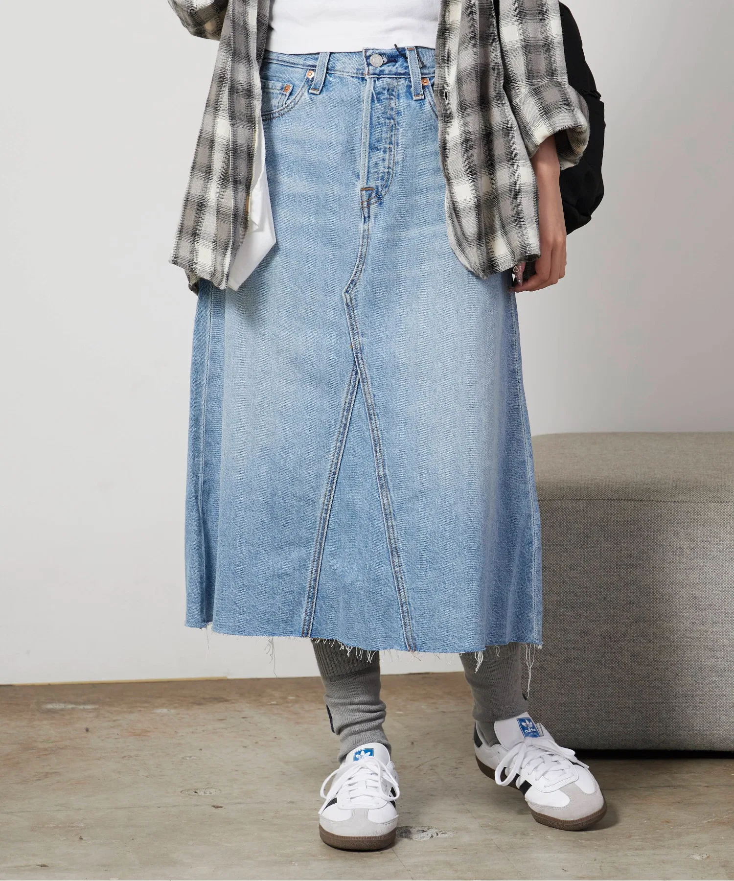Джинсовая юбка LEVI'S HR A-LINE DECON (юбка А-силуэта с эффектом орошения)