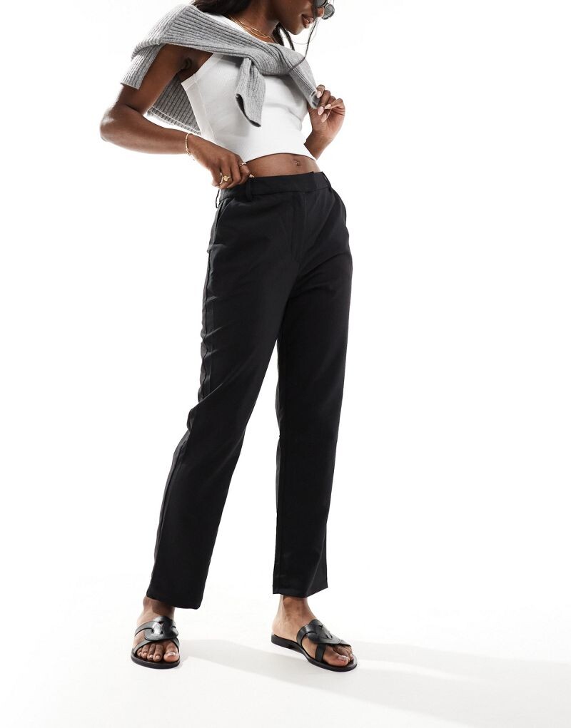 

Черные строгие брюки длиной до щиколотки ASOS DESIGN