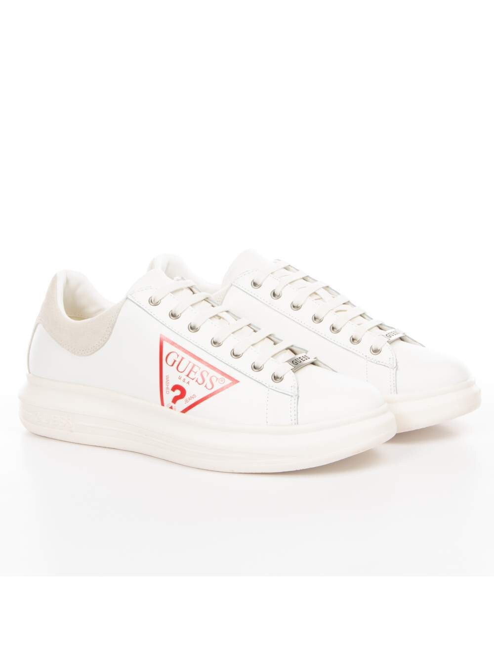 

Кроссовки с логотипом треугольником Guess, белый