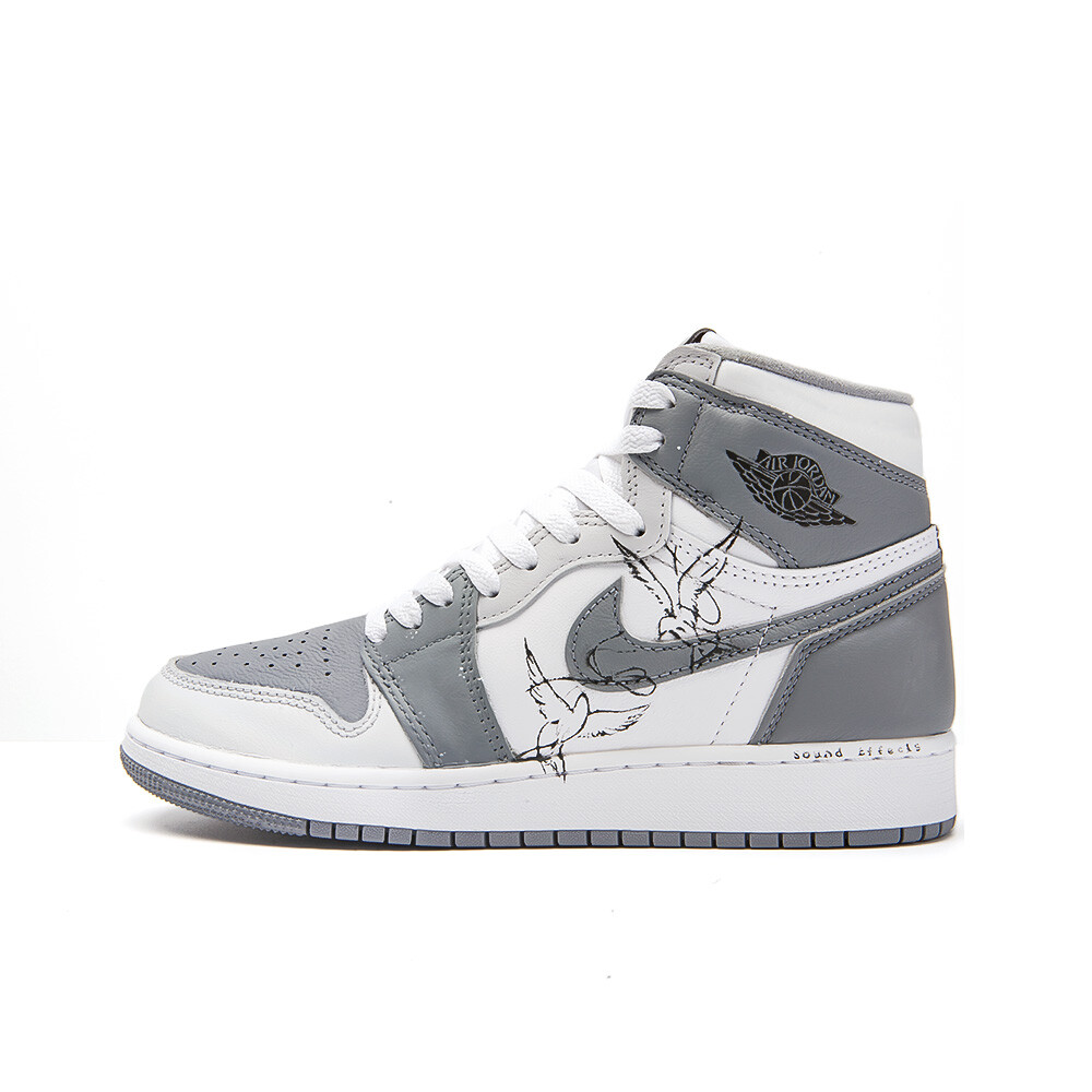 

Кроссовки Air Jordan 1 Vintage Basketball Women's High-Top, серый/белый
