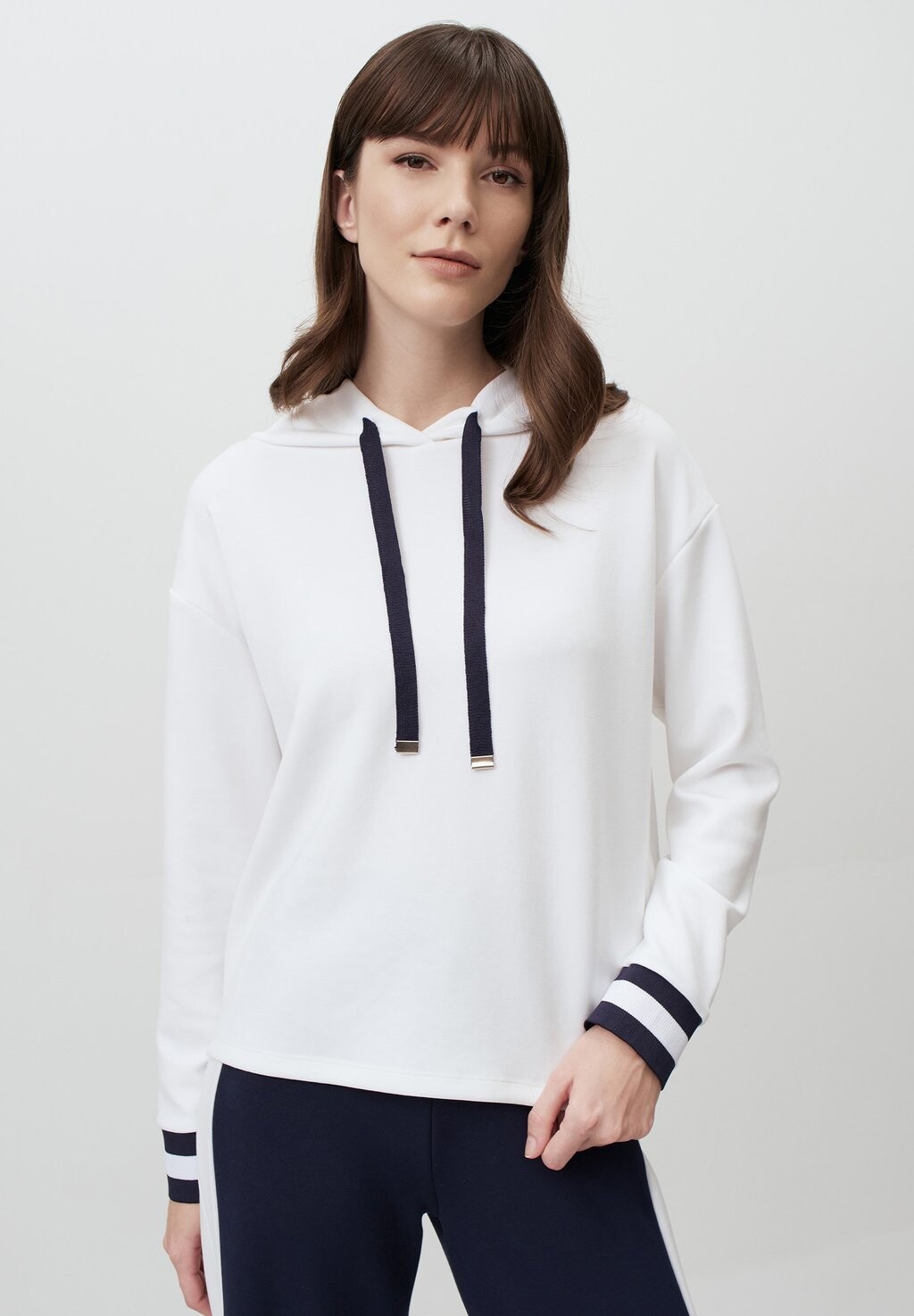 

Толстовка с капюшоном HOODED LONG SLEEVE CASUAL SWEATSHIRT Jimmy Key, белый
