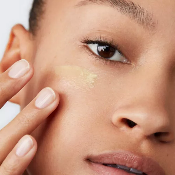 Крем для лица Bobbi Brown — Обогащенная витаминами основа под макияж и увлажняющий с гиалуроновой кислотой — фото 3