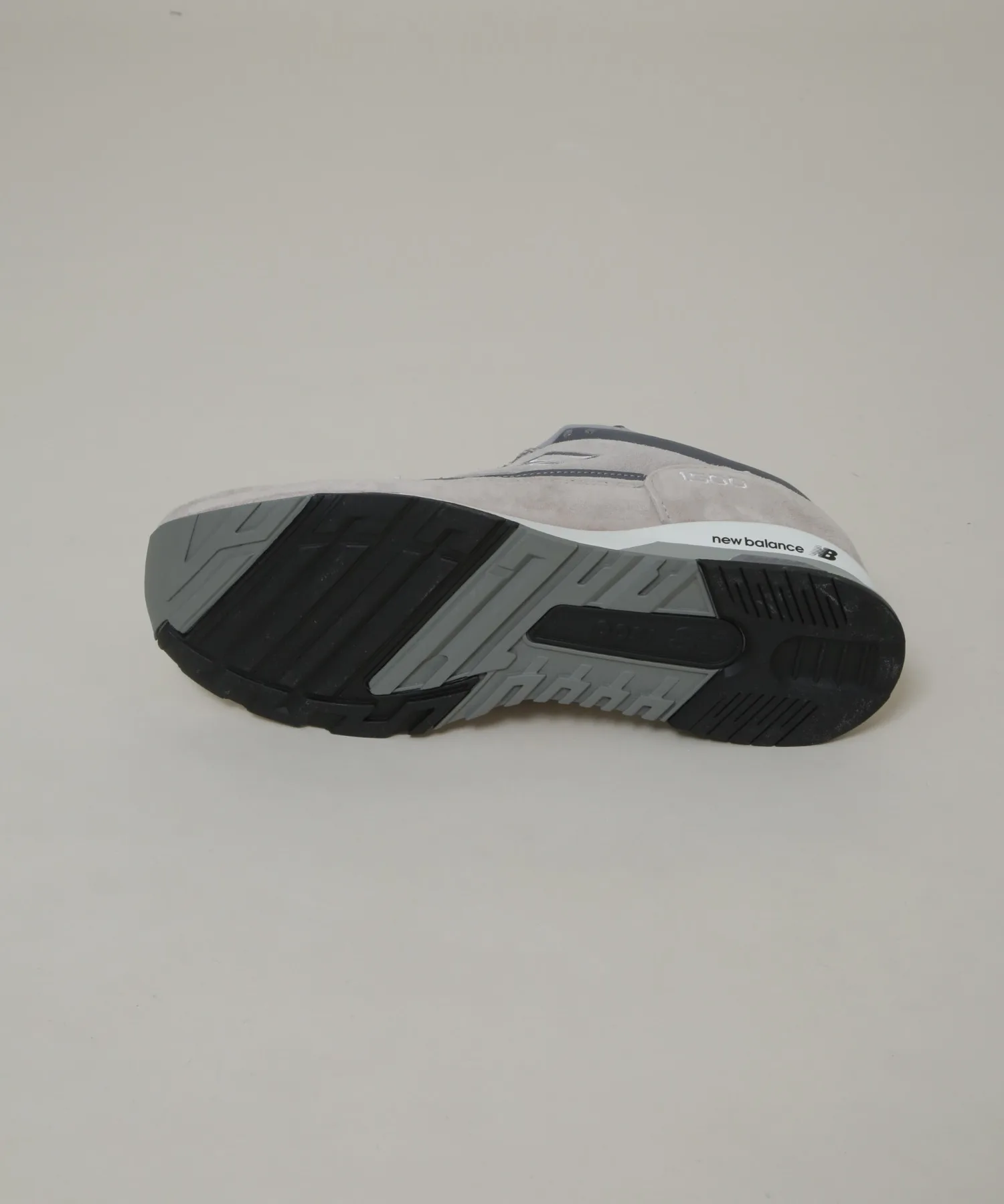 Мужские кроссовки New Balance U1500 серые — фото 4