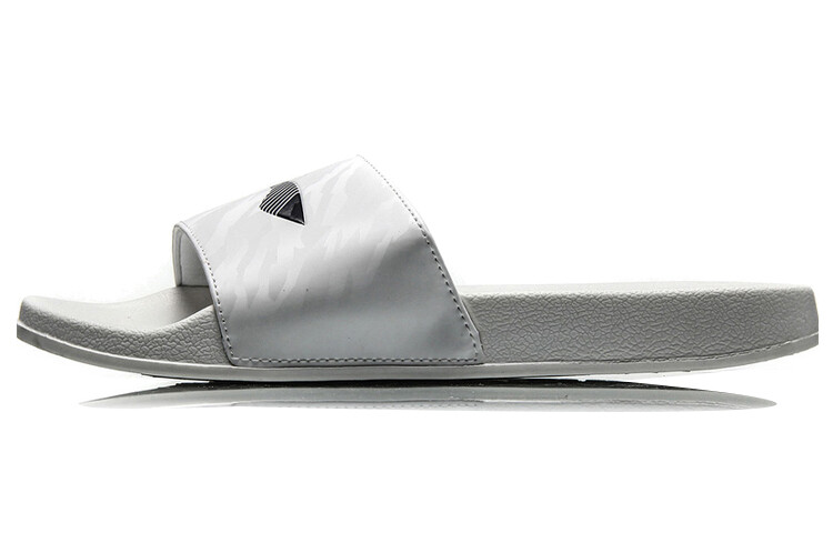 

Шлепанцы мужские белые Lining