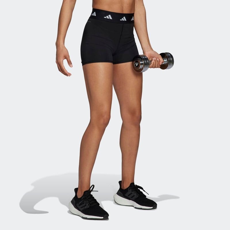 

Женские шорты Techfit 3 дюйма Adidas, черный