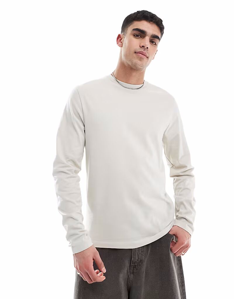 

Футболка ASOS DESIGN Essential с длинными рукавами и круглым вырезом в каменном цвете