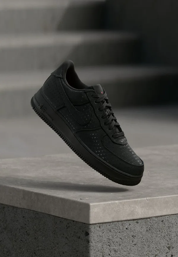 Кроссовки air force 1 retro valentine Nike Sportswear, Black/University Red