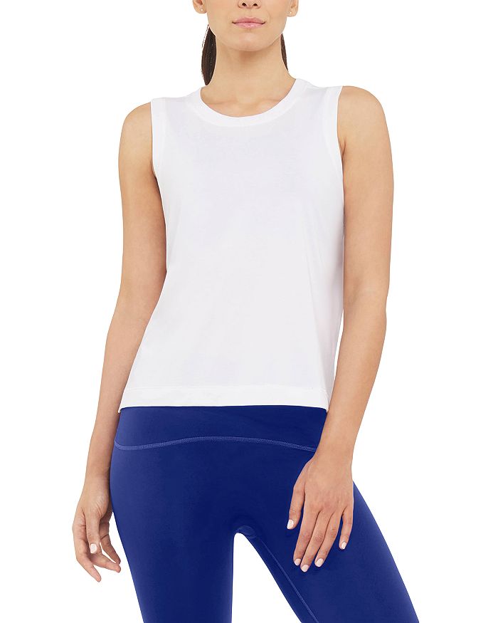 

Топ-майка Flow Crewneck от Supernaturals SPANX, белый