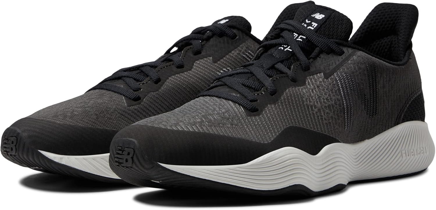 Мужские кроссовки New Balance FuelCell Shift Tr, белый/черный — фото 2