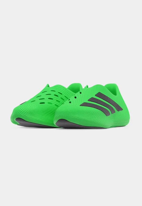 Слипоны purechill Adidas Sportswear, Screaming Green/Core Black — фото 3
