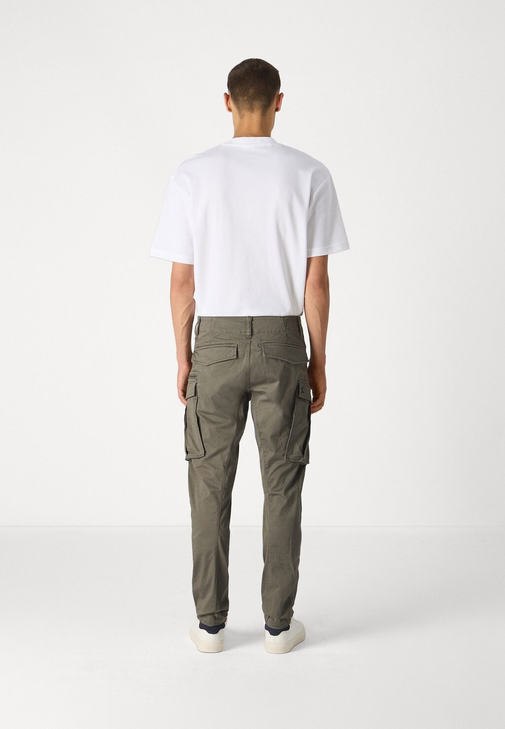 

Брюки с боковыми карманами Rovic Zip Tapered G-Star, темно-серый