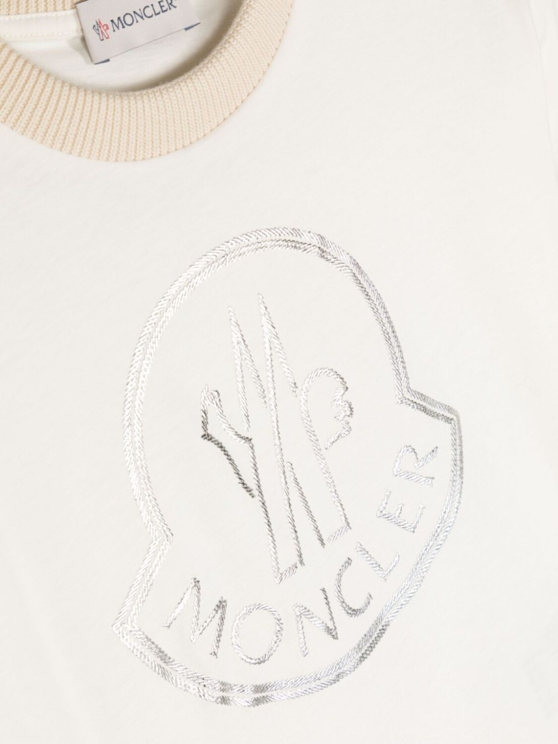 Moncler Enfant футболка с вышитым логотипом, белый — фото 3