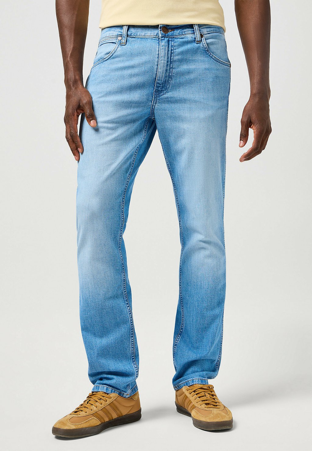 

Джинсы прямого кроя GREENSBORO Wrangler, цвет Slate Shade