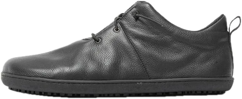 Кроссовки Sole Runner Deimos изготовлены из черной кожи, унисекс, подходят для ходьбы и боя
