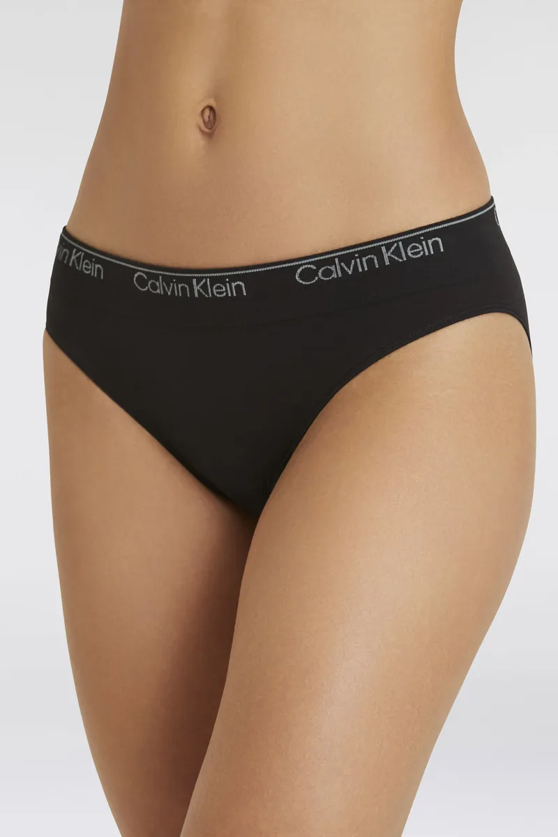 

Трусики бикини Calvin Klein Underwear "BIKINI" с логотипом CK на поясе, черный
