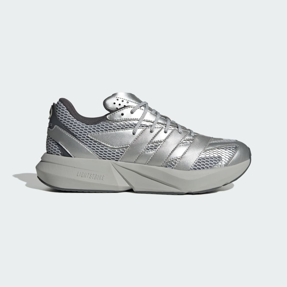 

Кроссовки Adidas Mercedes - AMG Petronas Formula One Team Lightblaze Shoes, цвет Matte Silver/Silver Metallic/Grey Two