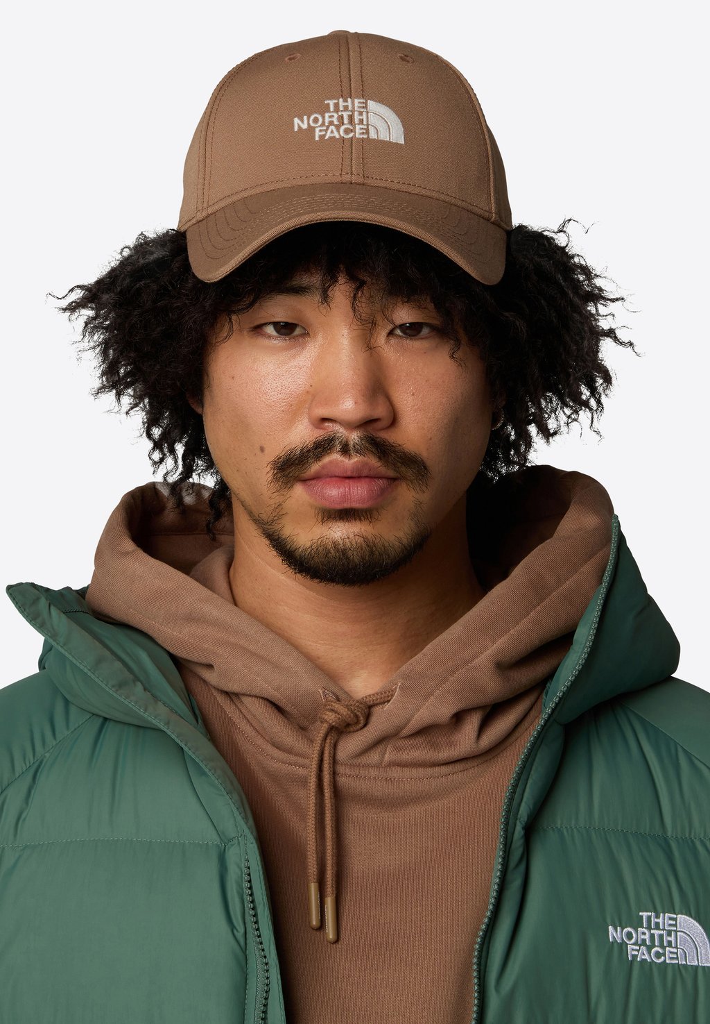 

Бейсболка 66 CLASSIC The North Face, коричневый