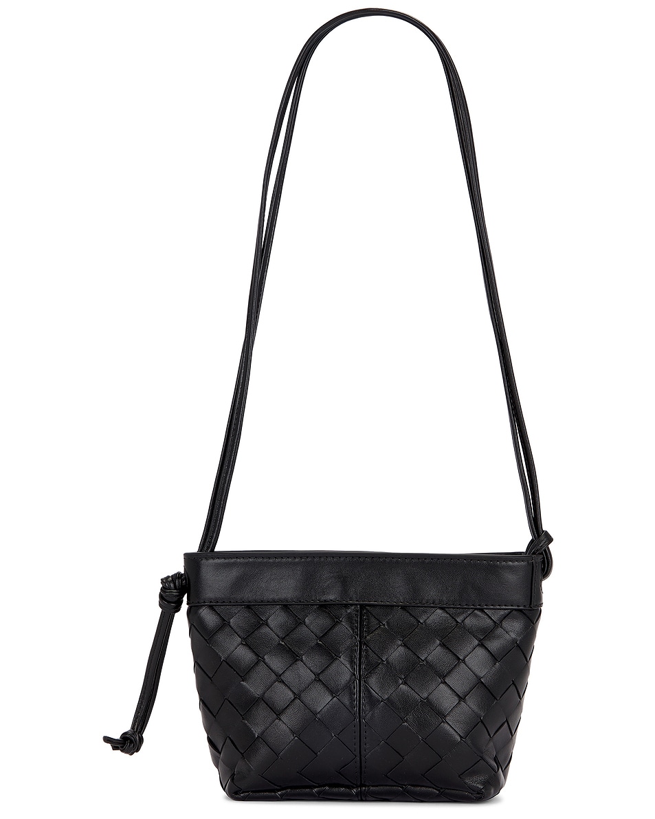 

Чехол Flip Flap Bottega Veneta, Black & Gold