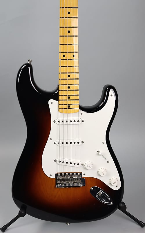 

Электрогитара Fender Custom Shop Vintage Custom '55 Strat NOS Wide Fade 2-Tone Sunburst