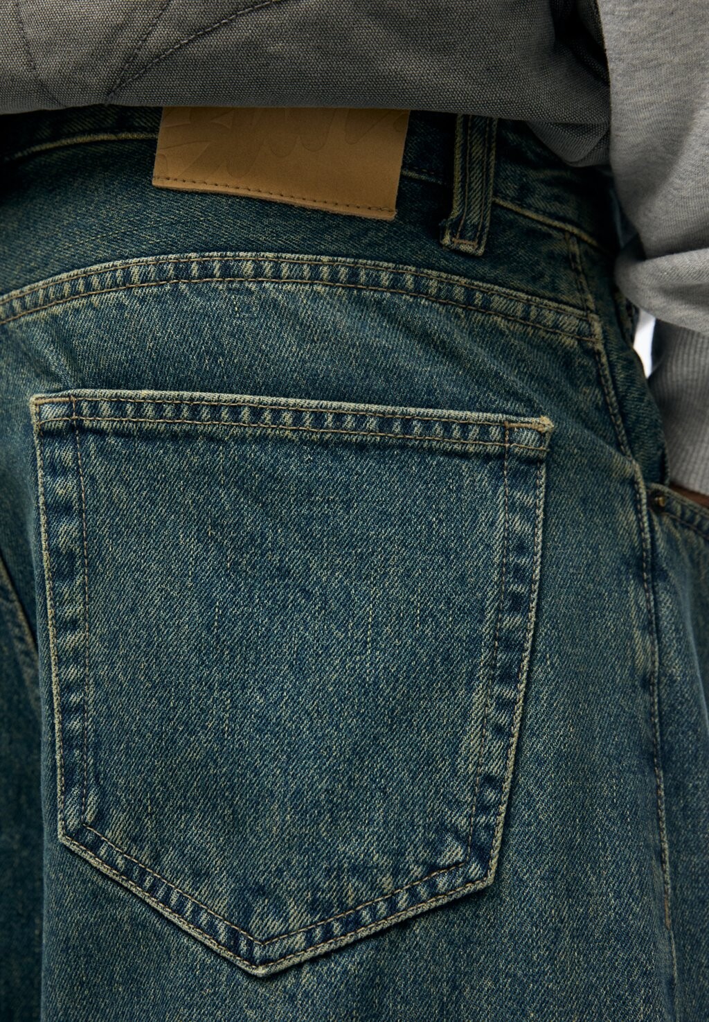 

Джинсы свободного кроя LOOSE-BAGGY PULL&BEAR, синий деним