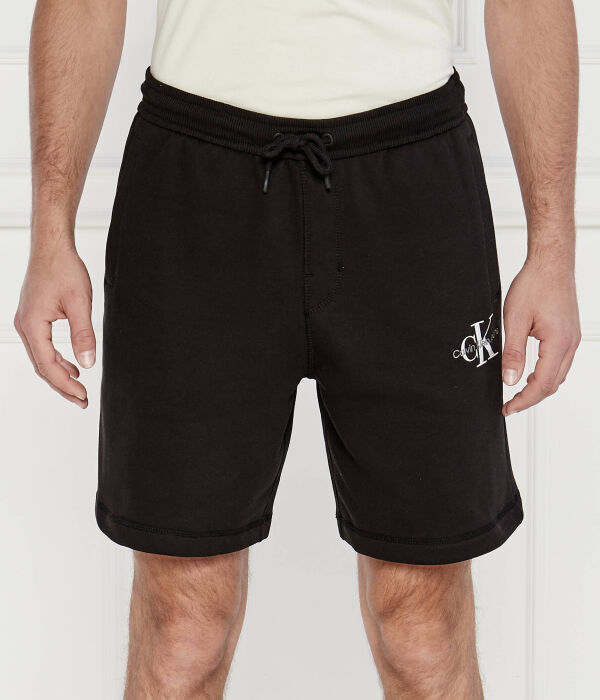 

Шорты Regular fit Calvin Klein Jeans, черный