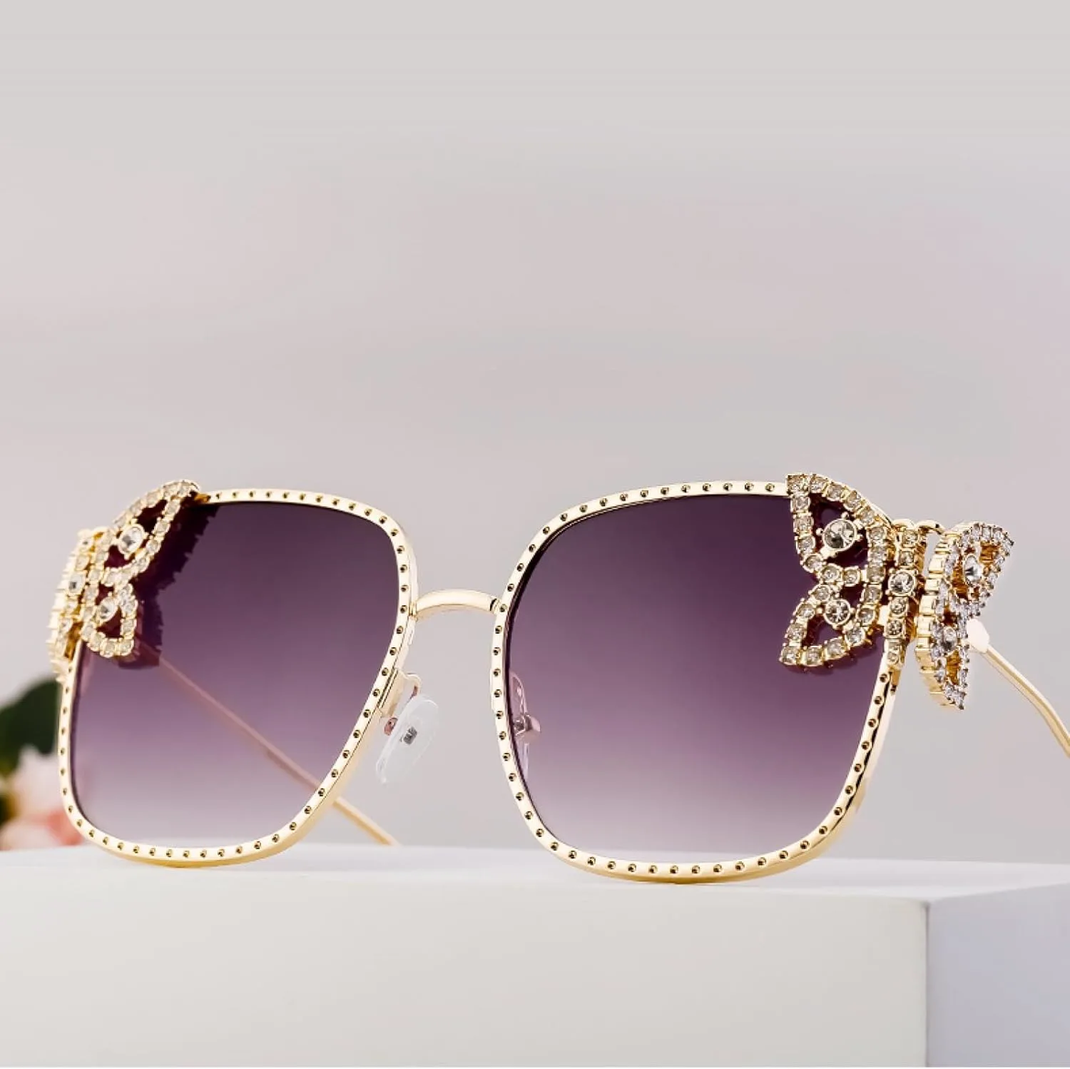 

Большие панк-солнцезащитные очки для женщин, роскошные винтажные металлические очки в крупной оправе, модель «бабочка», защита от УФ-излучения UV400 TVTBBVV, C7white