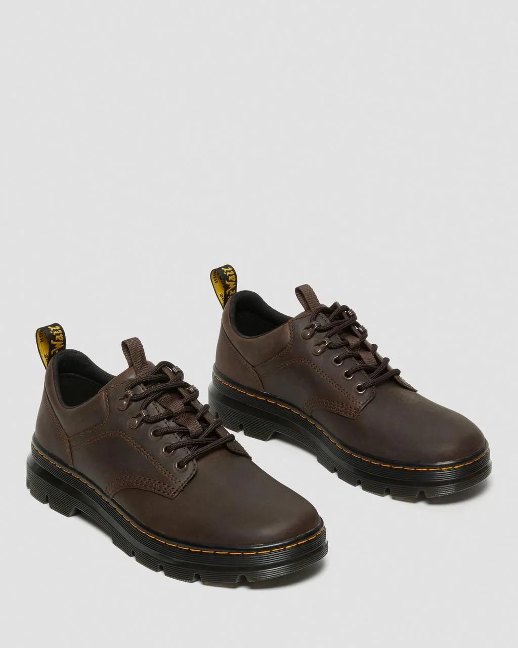Кожаные туфли Dr. Martens Reeder Crazy Horse, цвет Dark Brown — Crazy Horse — фото 4