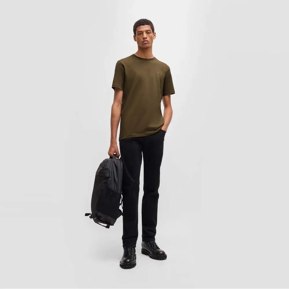 Мужская футболка Regular Fit из хлопкового джерси с логотипом тёмно-коричневого цвета от Boss — фото 2