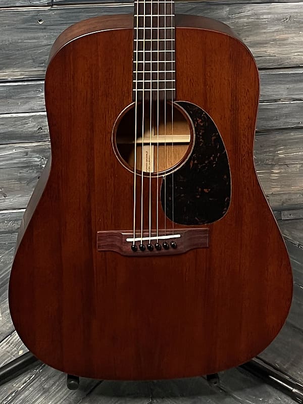 

Акустическая гитара Martin D-15M 15 Series Mahogany Acoustic Guitar