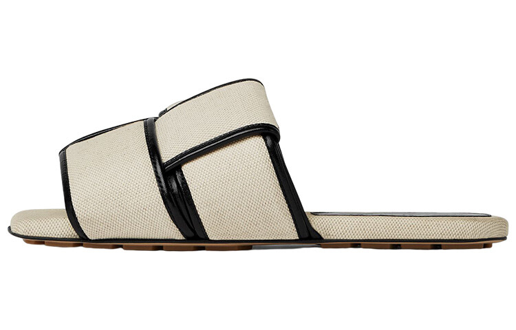 Мягкие горки женские Bottega Veneta